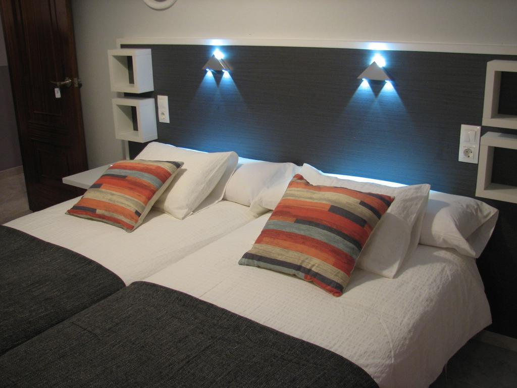 Hostal Meson Do Loyo Portomarin Zimmer foto