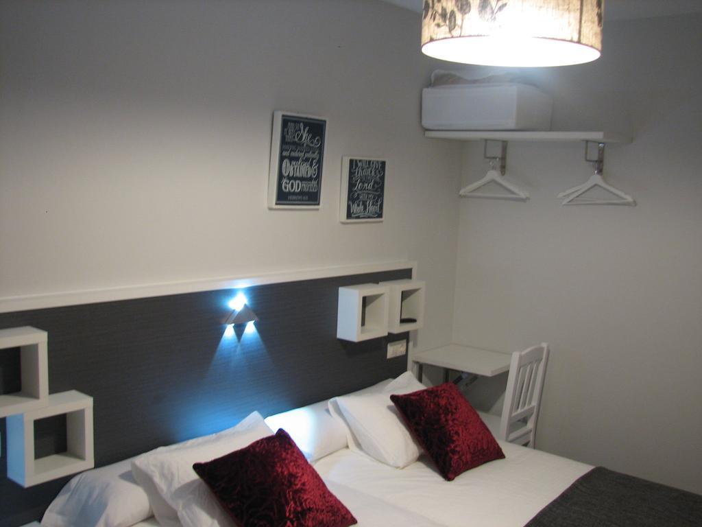 Hostal Meson Do Loyo Portomarin Zimmer foto
