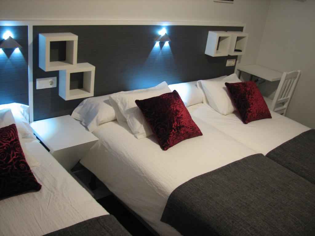 Hostal Meson Do Loyo Portomarin Zimmer foto